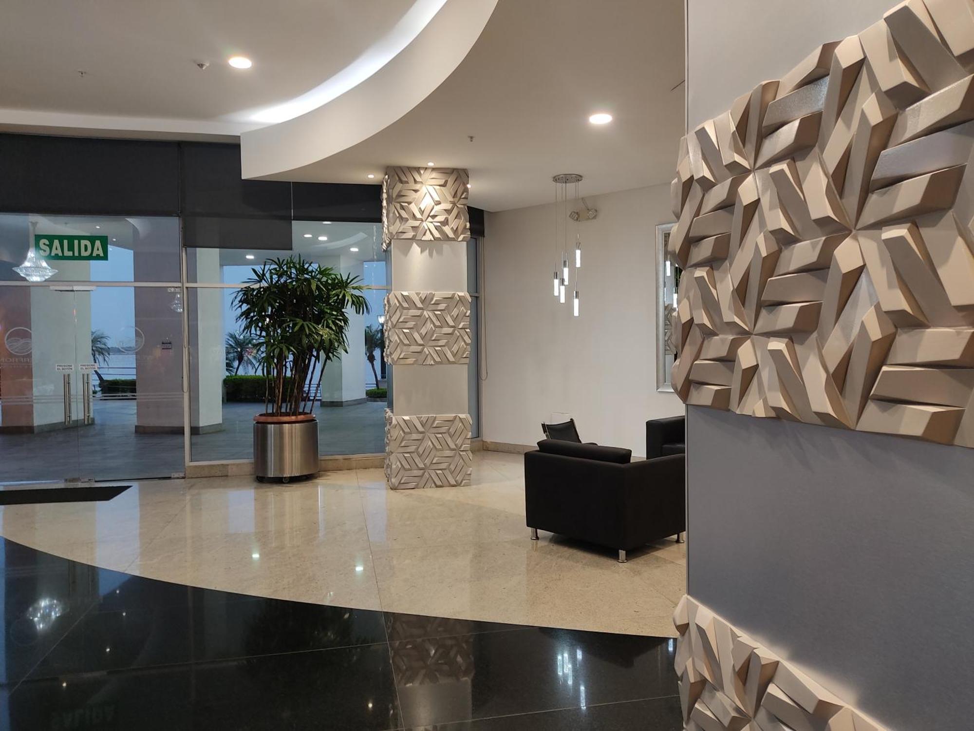 Suite Riverfront Puerto Santa Ana Guayaquil Exterior photo